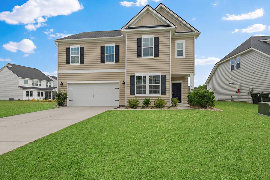 320 Blue Shadows Ct, Summerville, SC 29486