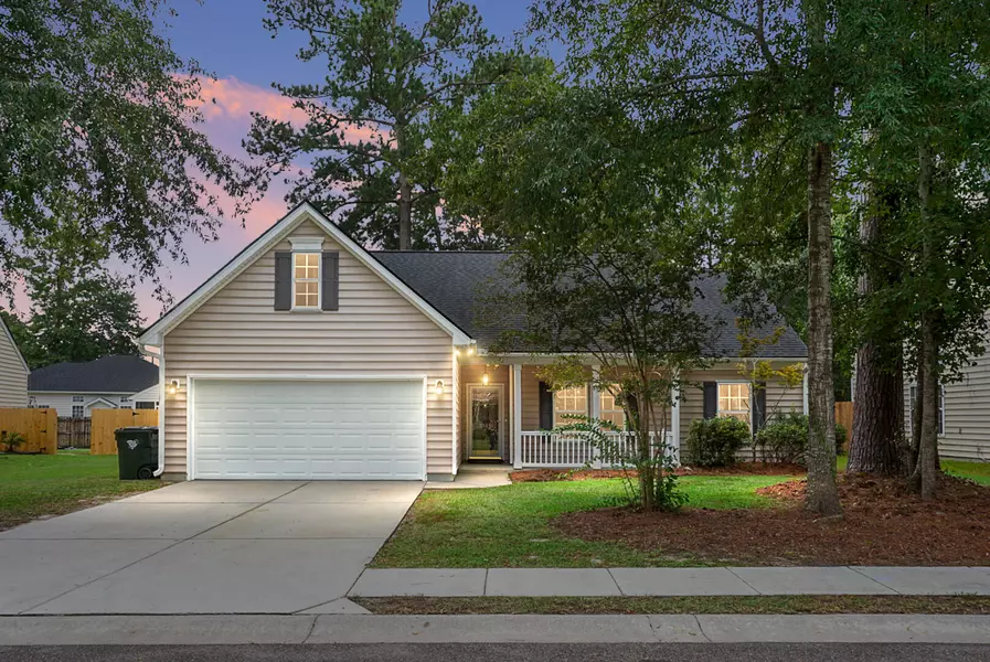 5161 Birdie Ln, Summerville, SC 29485