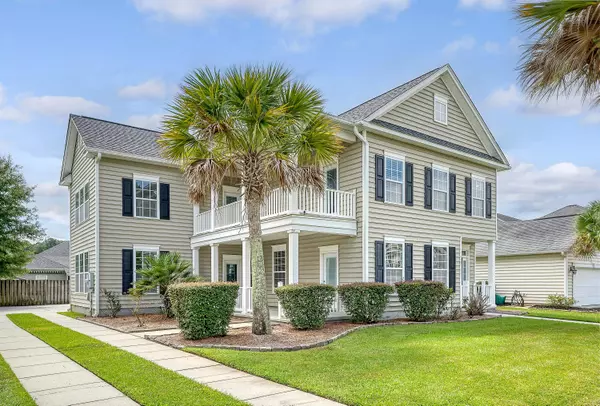 118 Berwick Dr,  Summerville,  SC 29483