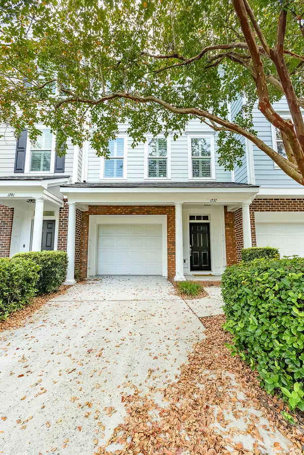 1737 Blalock St, Mount Pleasant, SC 29466