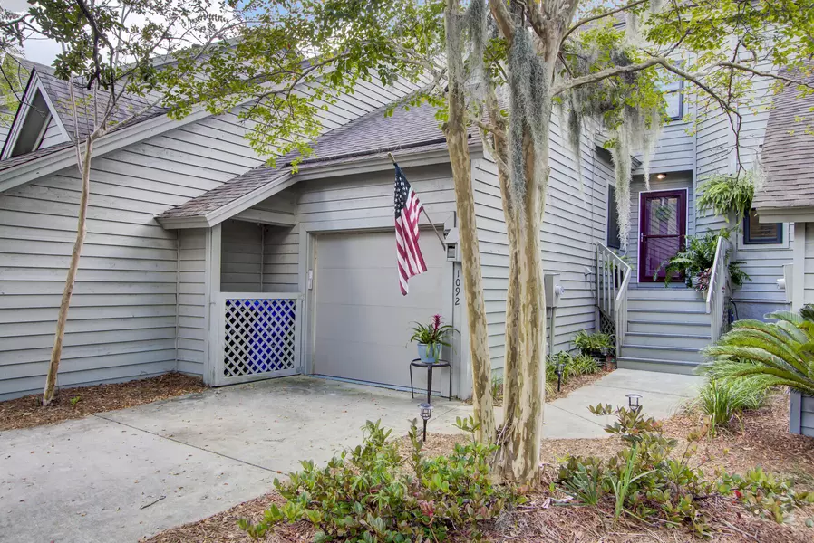 1092 Marsh Court Ln, Mount Pleasant, SC 29464