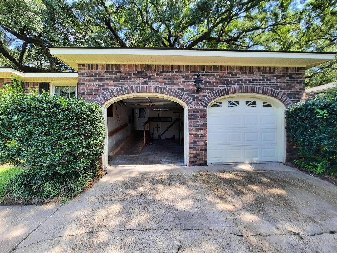 Charleston, SC 29414,2320 S Lander Ln