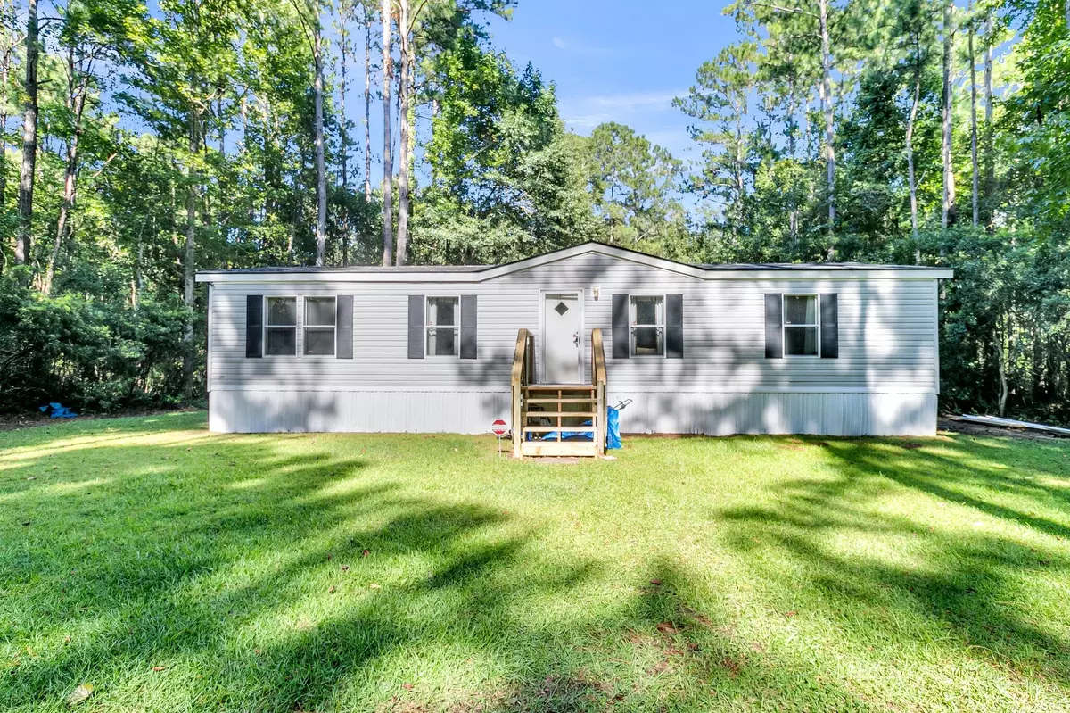 Mcclellanville, SC 29458,1328 Tibwin Rd