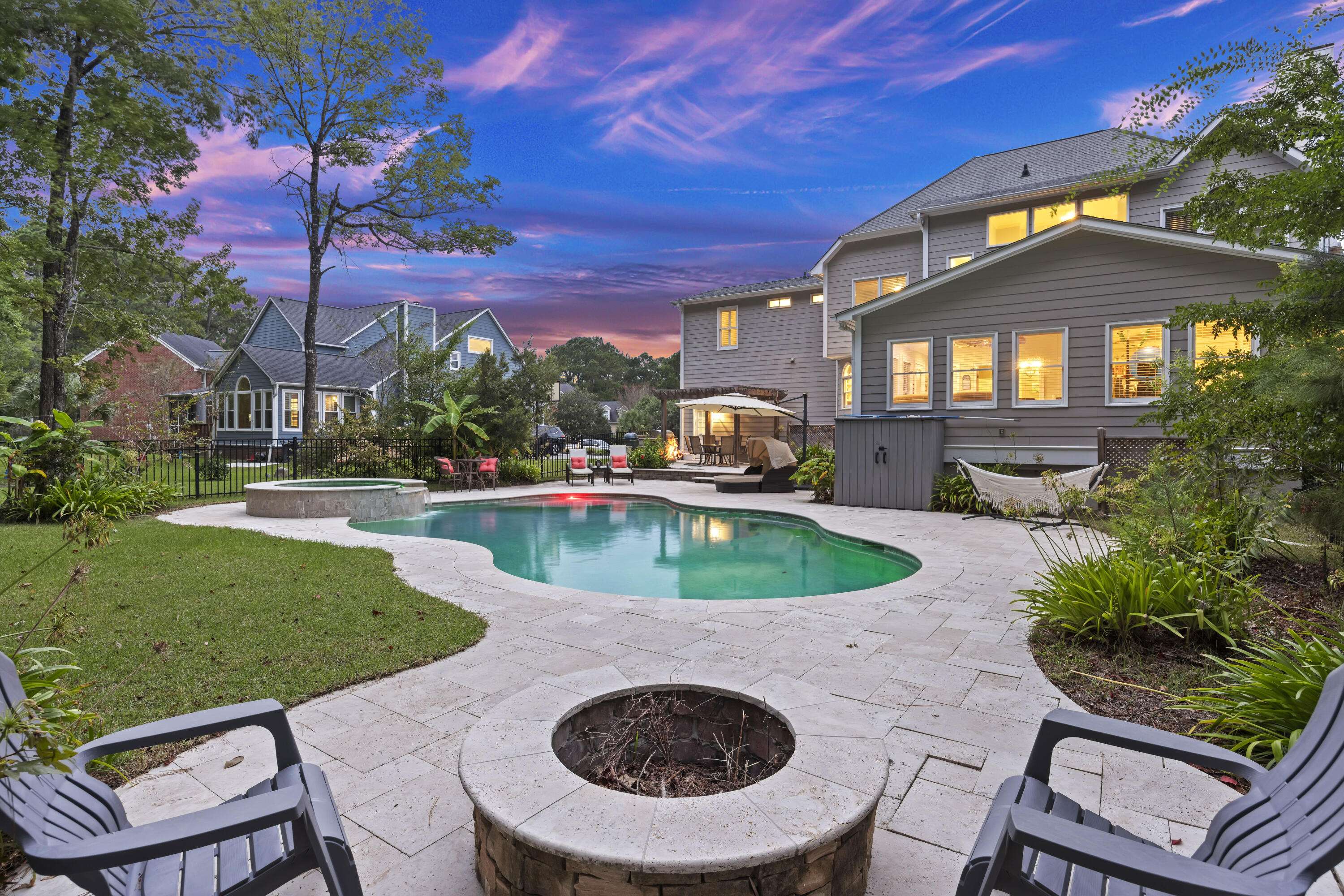 2655 Magnolia Place Ct, Mount Pleasant, SC 29466