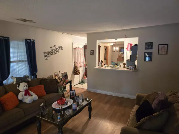 North Charleston, SC 29405,2517 Primrose Ave