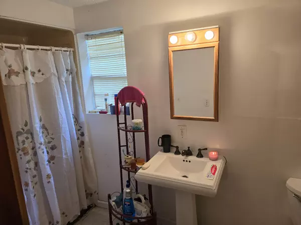 North Charleston, SC 29405,2517 Primrose Ave