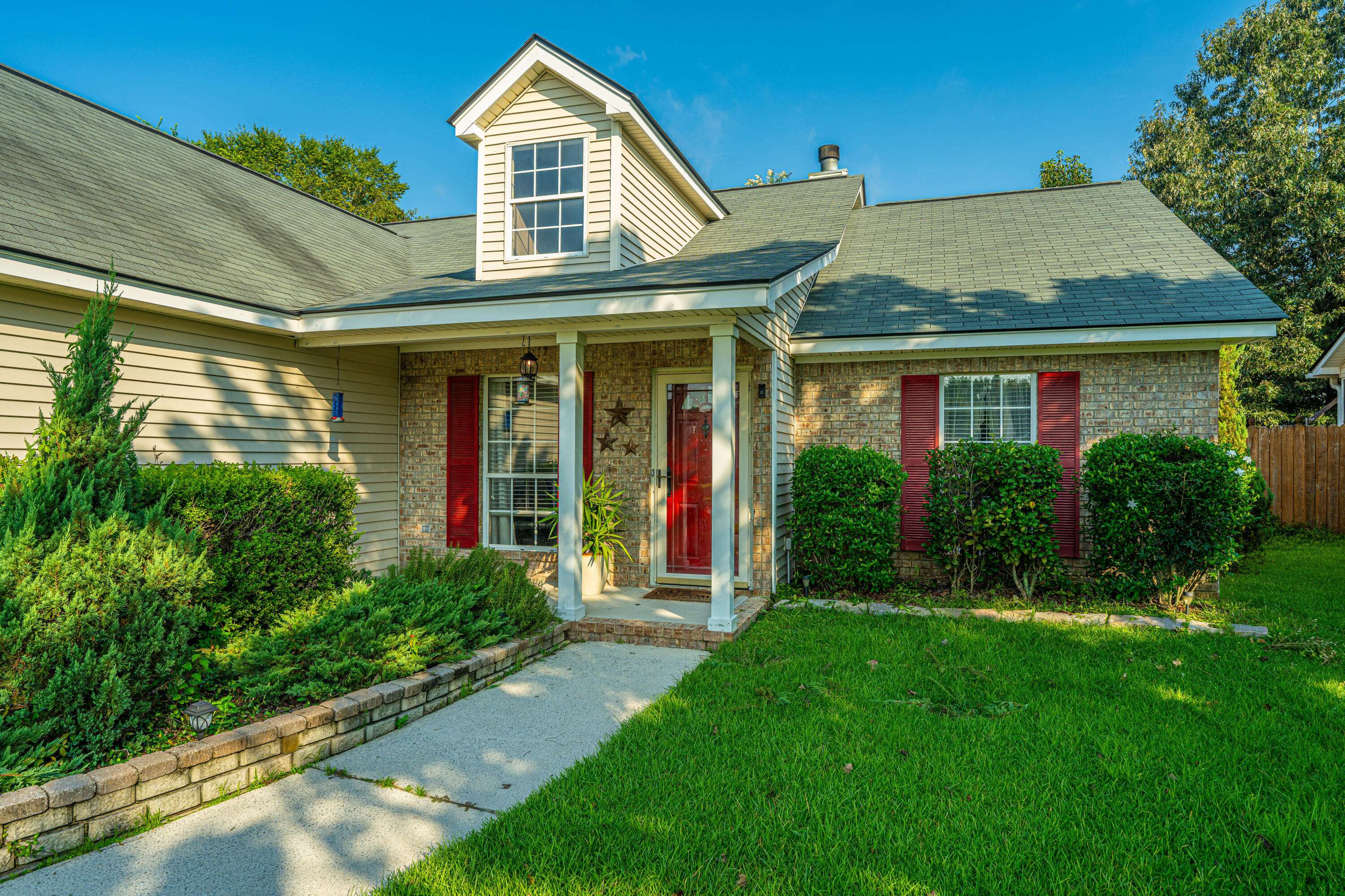 Charleston, SC 29414,132 Toura Ln