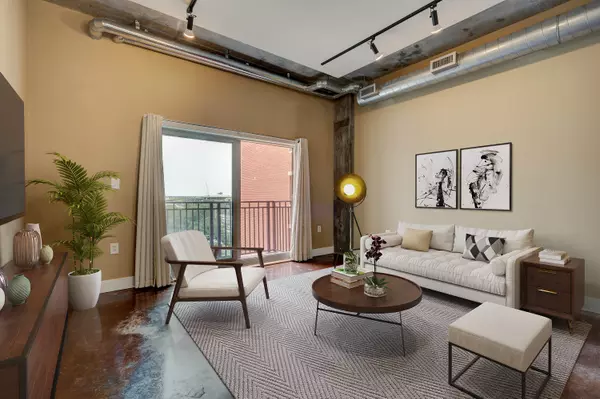 150 Bee Street #614,  Charleston,  SC 29401