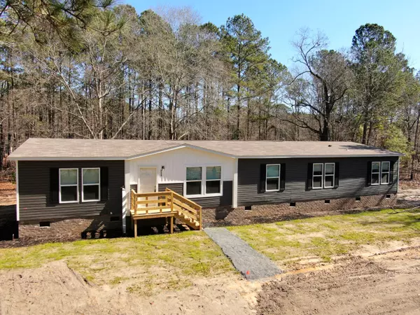 928 Tiger Loop, Saint Stephen, SC 29479