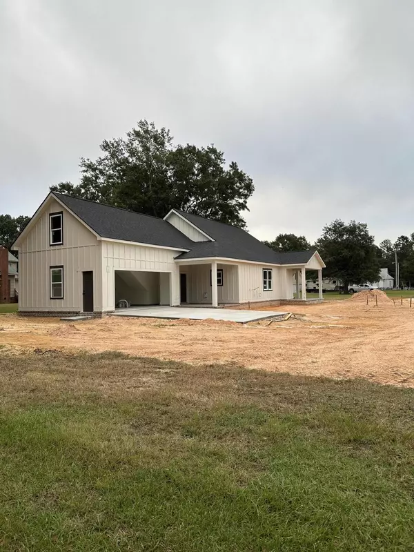 Moncks Corner, SC 29461,1135 Sugar Hill Dr