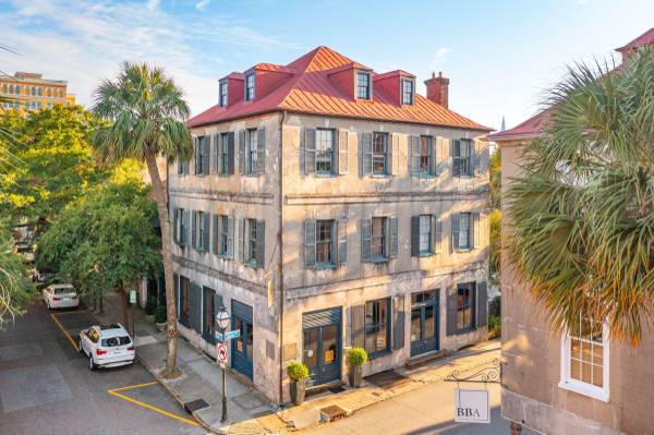 27 State St, Charleston, SC 29401