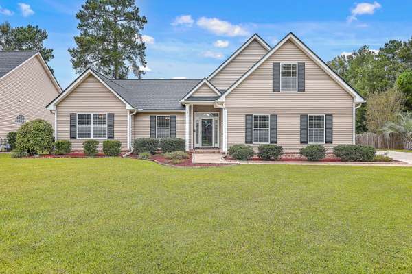 113 Horse Shoe Bay Ct, Summerville, SC 29483