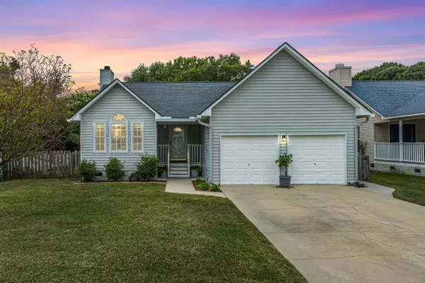 1209 Lakefront Dr, Charleston, SC 29412