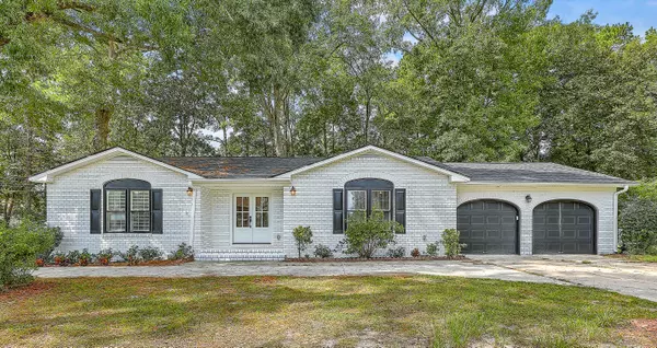 45 Sorento Blvd, Hanahan, SC 29410