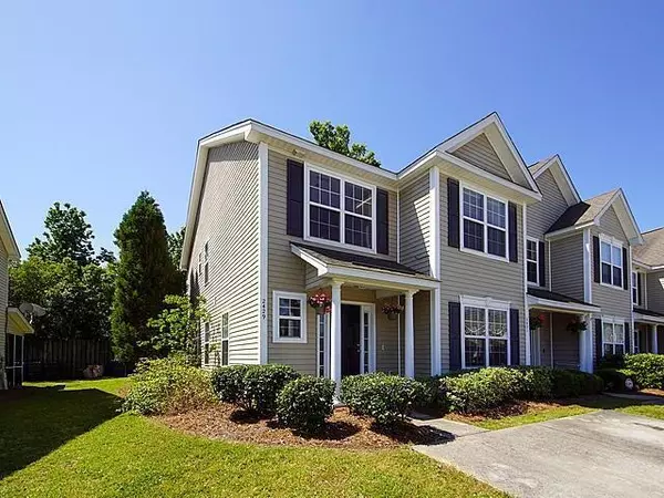 2429 Scholar Ln, North Charleston, SC 29406