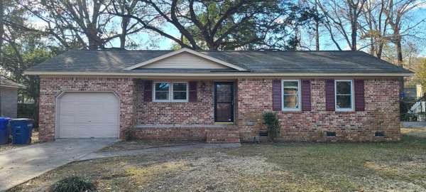 1752 Dogwood Rd, Charleston, SC 29414