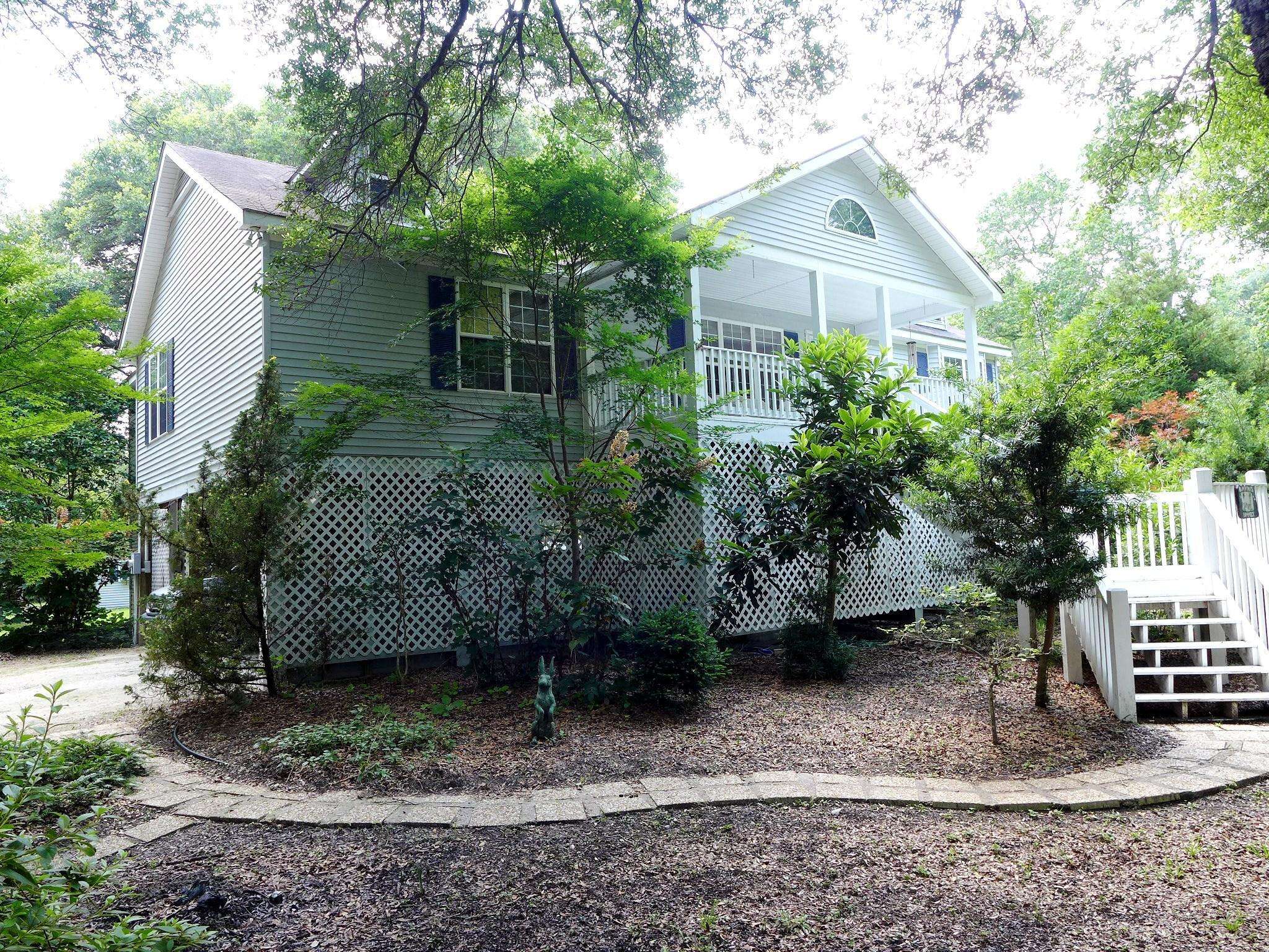 8842 Shell House Rd, Edisto Island, SC 29438
