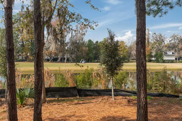 Charleston, SC 29414,420 Carolina Cherry Ct #102