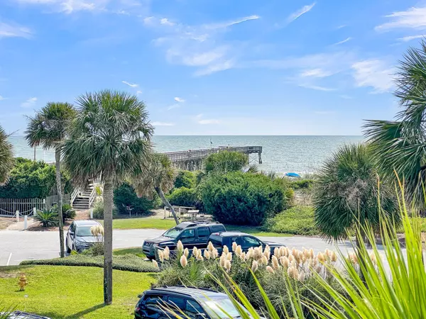 Isle Of Palms, SC 29451,1300 Ocean Blvd #219