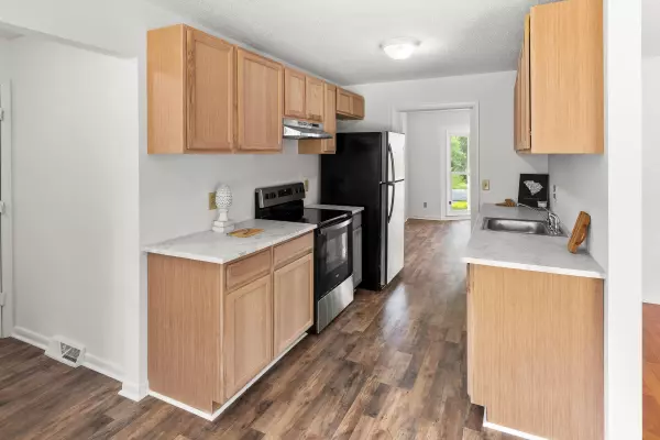 Summerville, SC 29483,203 Driver Ave