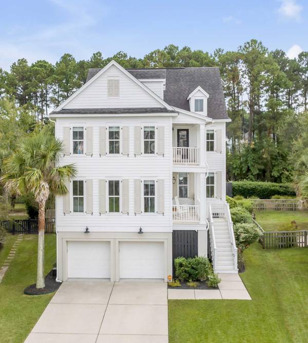 321 Megans Bay Ln, Wando, SC 29492