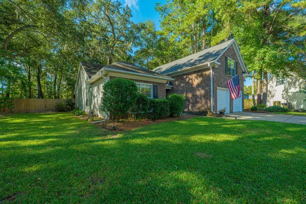 Summerville, SC 29485,210 Green View Ct