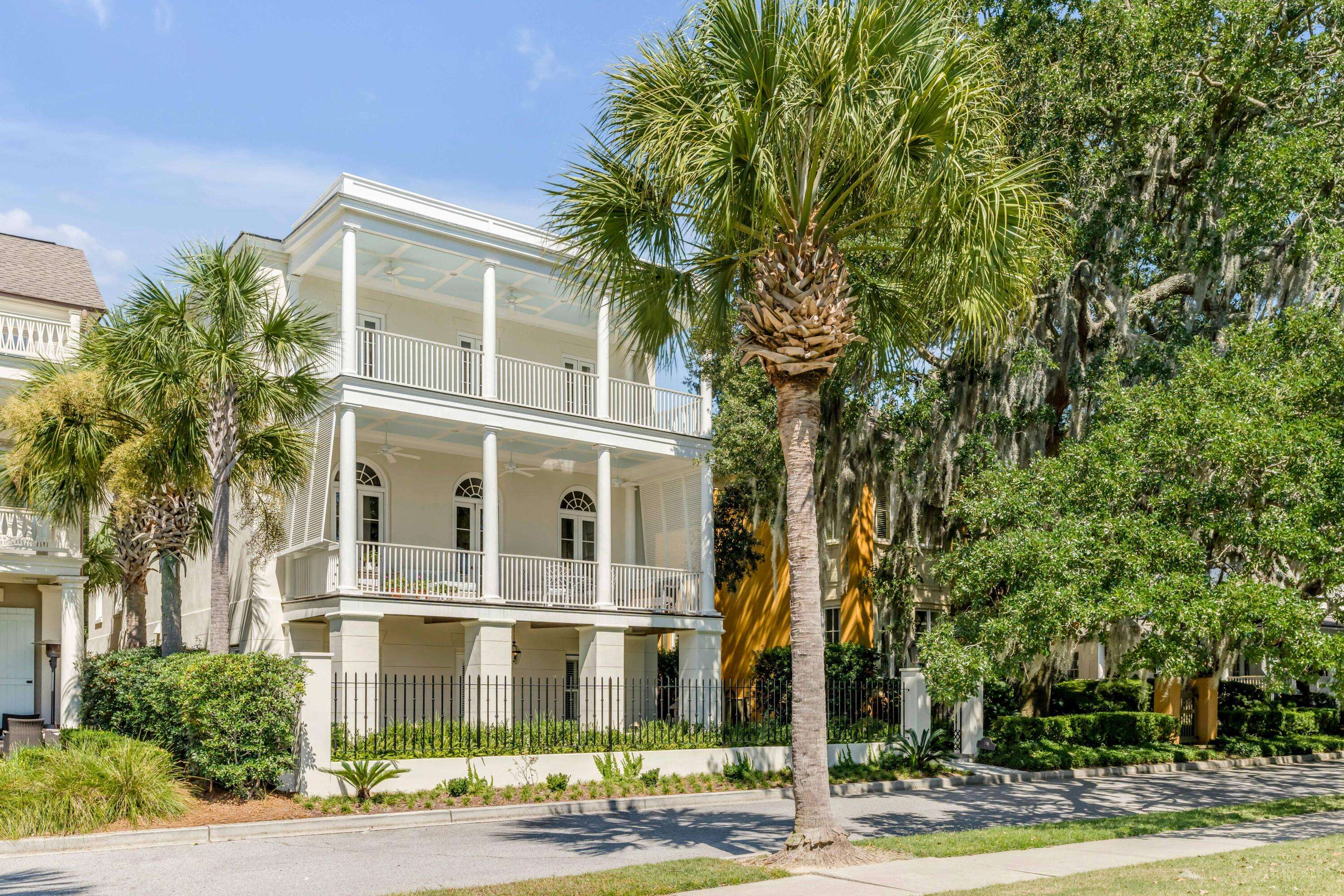 Mount Pleasant, SC 29464,106 W Shipyard Rd