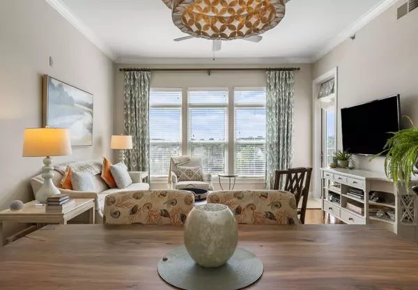 Charleston, SC 29492,145 Pier View St #415