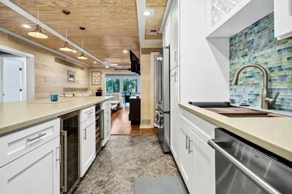 Edisto Beach, SC 29438,818 Club Cottage Court