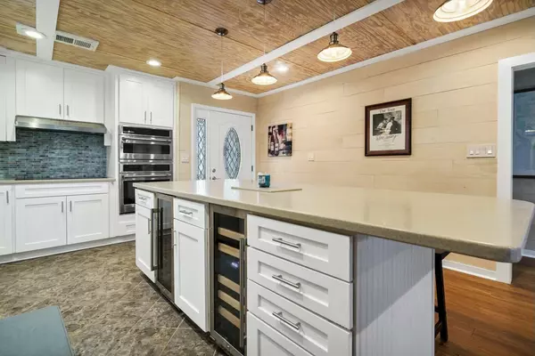 Edisto Beach, SC 29438,818 Club Cottage Court