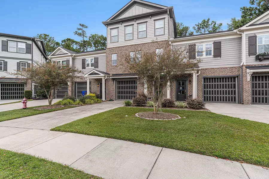 221 Slipper Shell Ct, Mount Pleasant, SC 29464