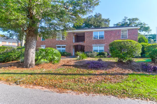 1240 Fairmont Ave #4,  Mount Pleasant,  SC 29464