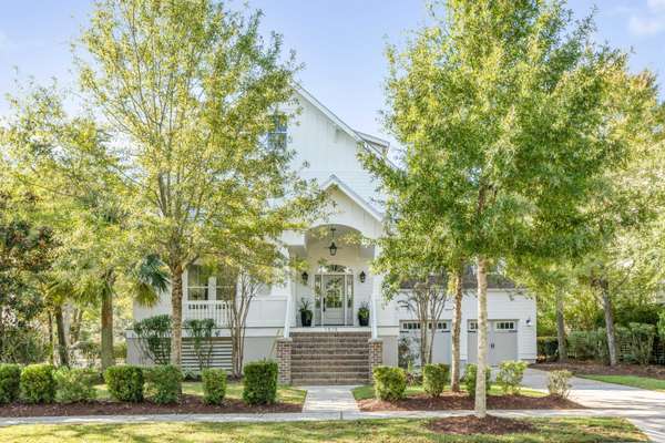 1519 Wando Landing St, Daniel Island, SC 29492