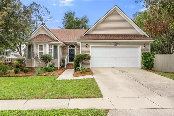 1114 Wayfarer Ln, Charleston, SC 29412