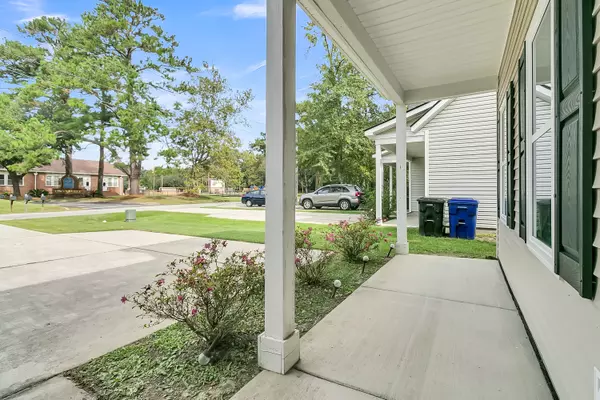 Lincolnville, SC 29485,142 W Broad St