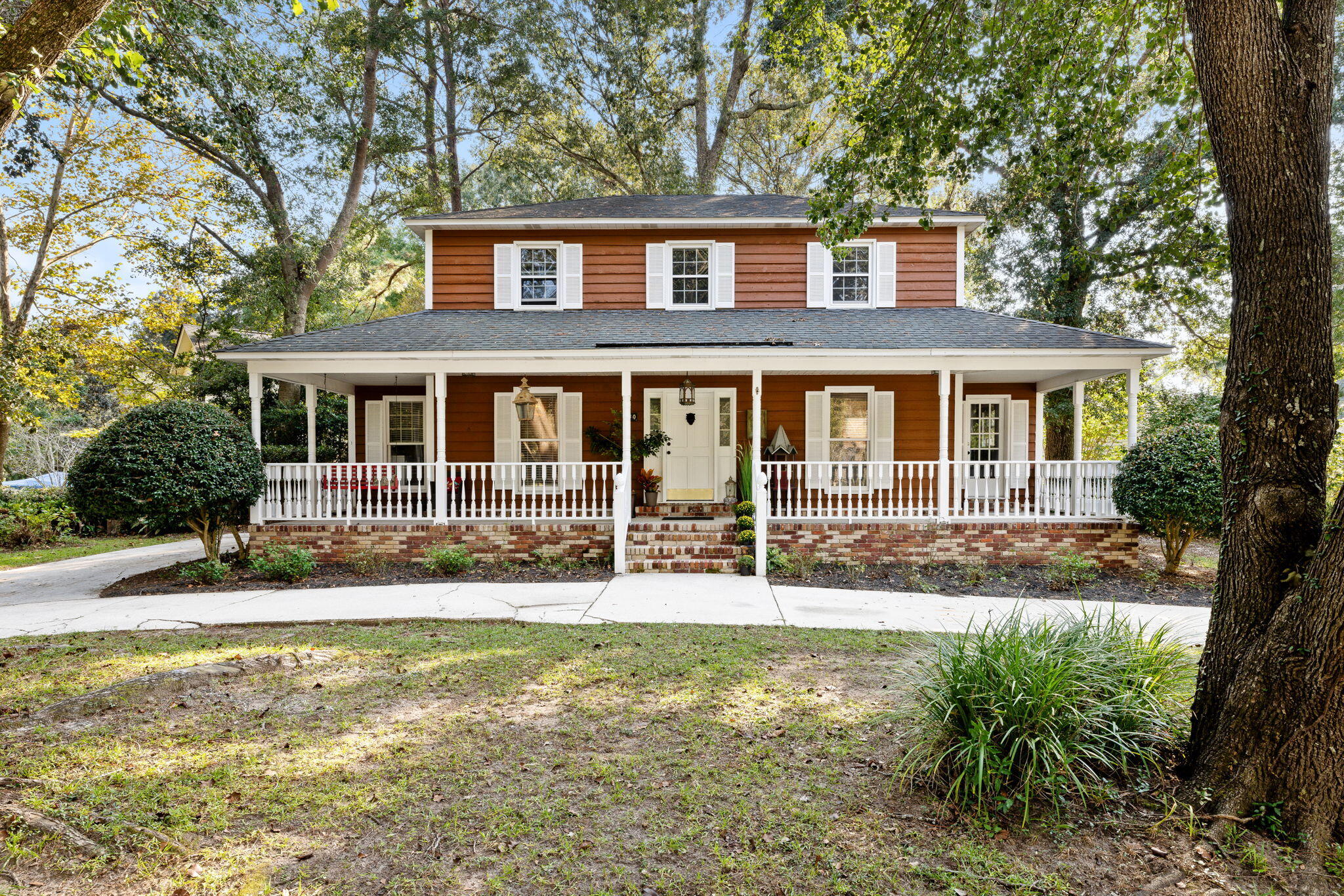 Charleston SC Home for Sale $ 692,500,AgentOwned Realty