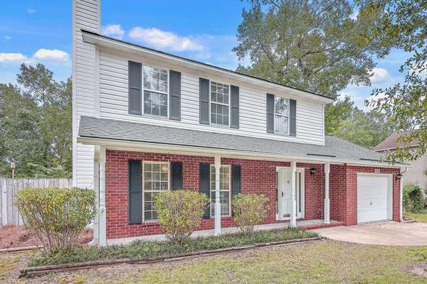 313 Camelot Dr,  Goose Creek,  SC 29445