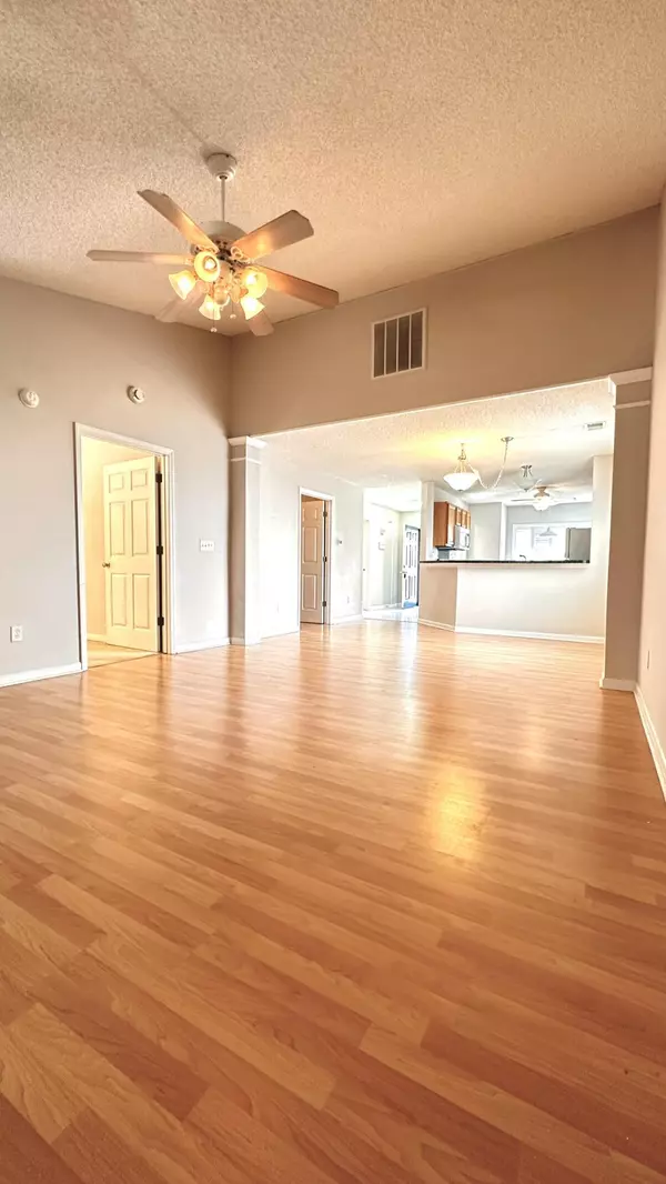 Summerville, SC 29485,106 Hardee Ave