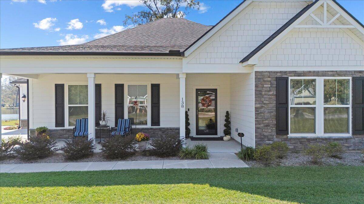 Elloree, SC 29047,138 Twisted Oak Trl