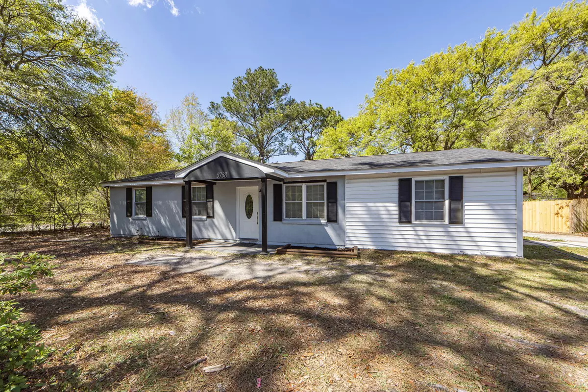 Hollywood, SC 29449,5738 Scott White Rd