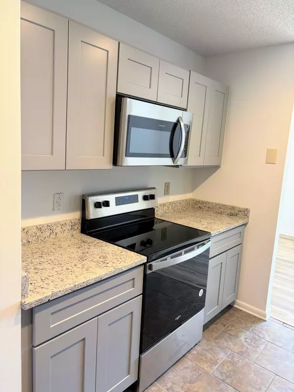 Goose Creek, SC 29445,607 Waterwood Dr