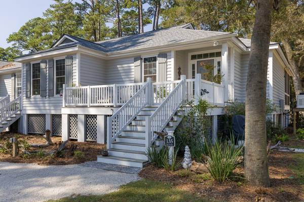 135 Avenue Of Oaks, Daufuskie Island, SC 29915