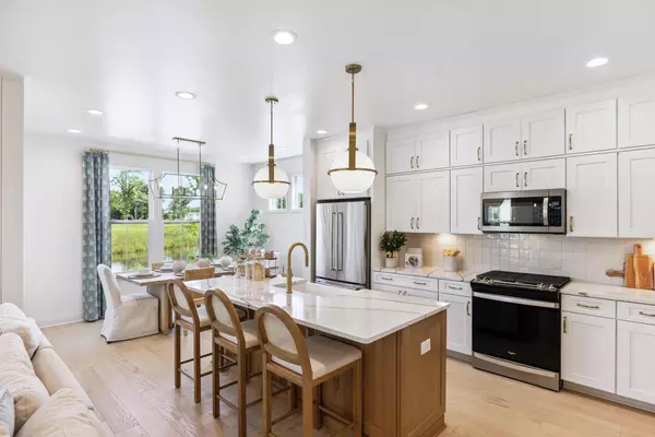 Charleston, SC 29414,197 Claret Cup Way