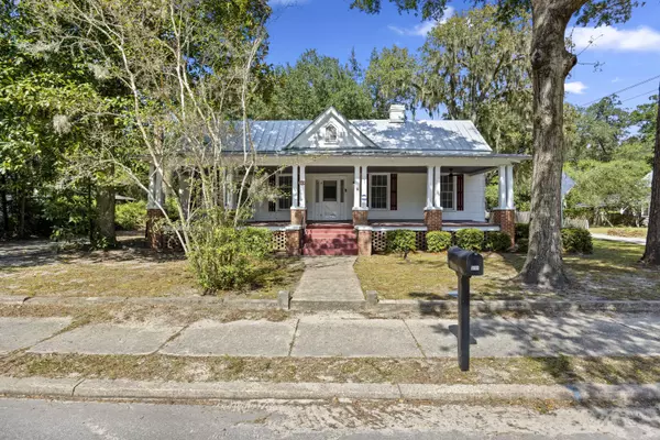 Walterboro, SC 29488,311 Black St