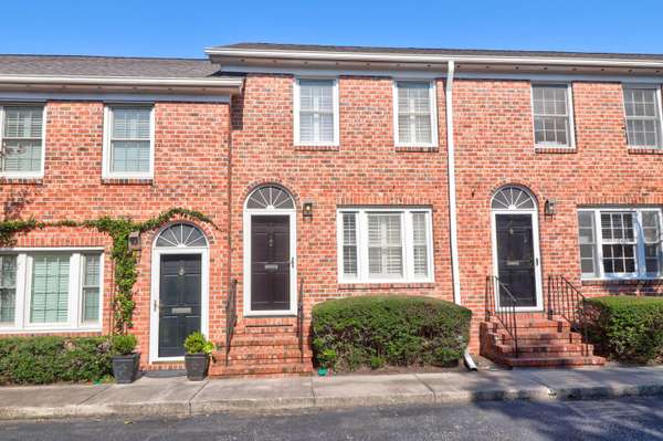 12 George St #3-B, Charleston, SC 29401