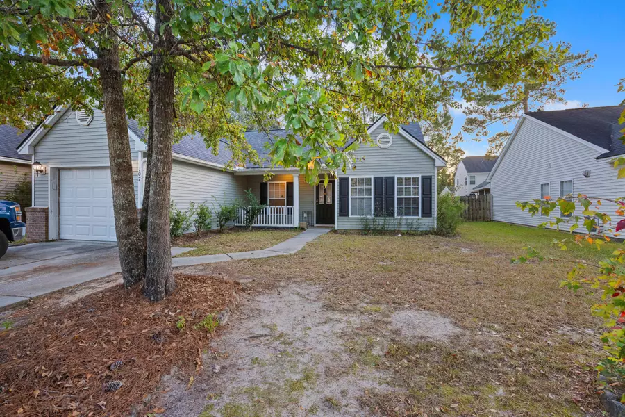 107 Mcgrady Dr, Ladson, SC 29456