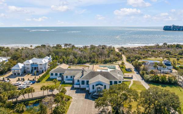 1735 Atlantic Ave, Sullivans Island, SC 29482