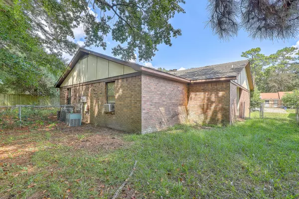 North Charleston, SC 29420,331 Dorchester Manor Blvd #A & B