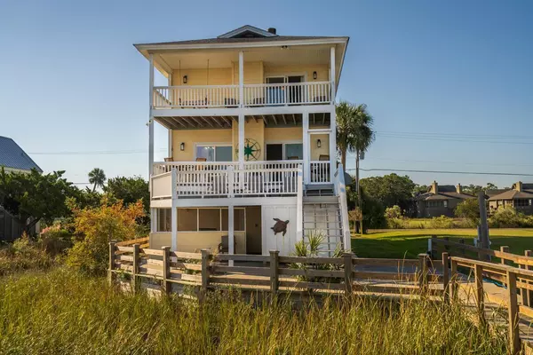 3718 Docksite Rd, Edisto Island, SC 29438