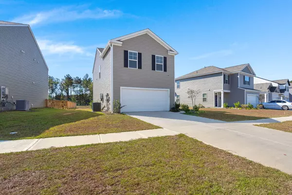 Summerville, SC 29486,728 Ladywood Dr